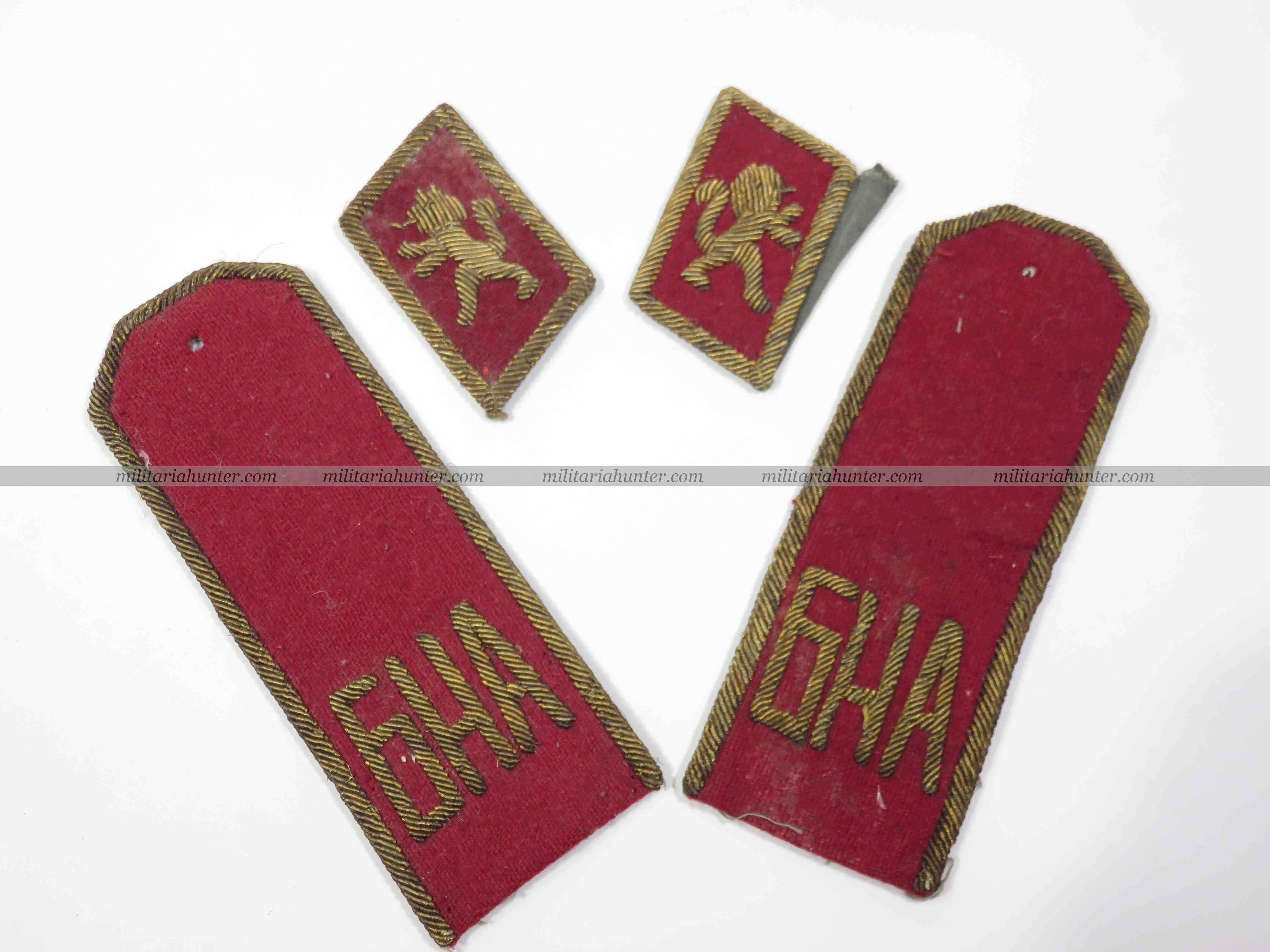 militaria : Bulgaria - shoulder boards and collar tabs - communist era