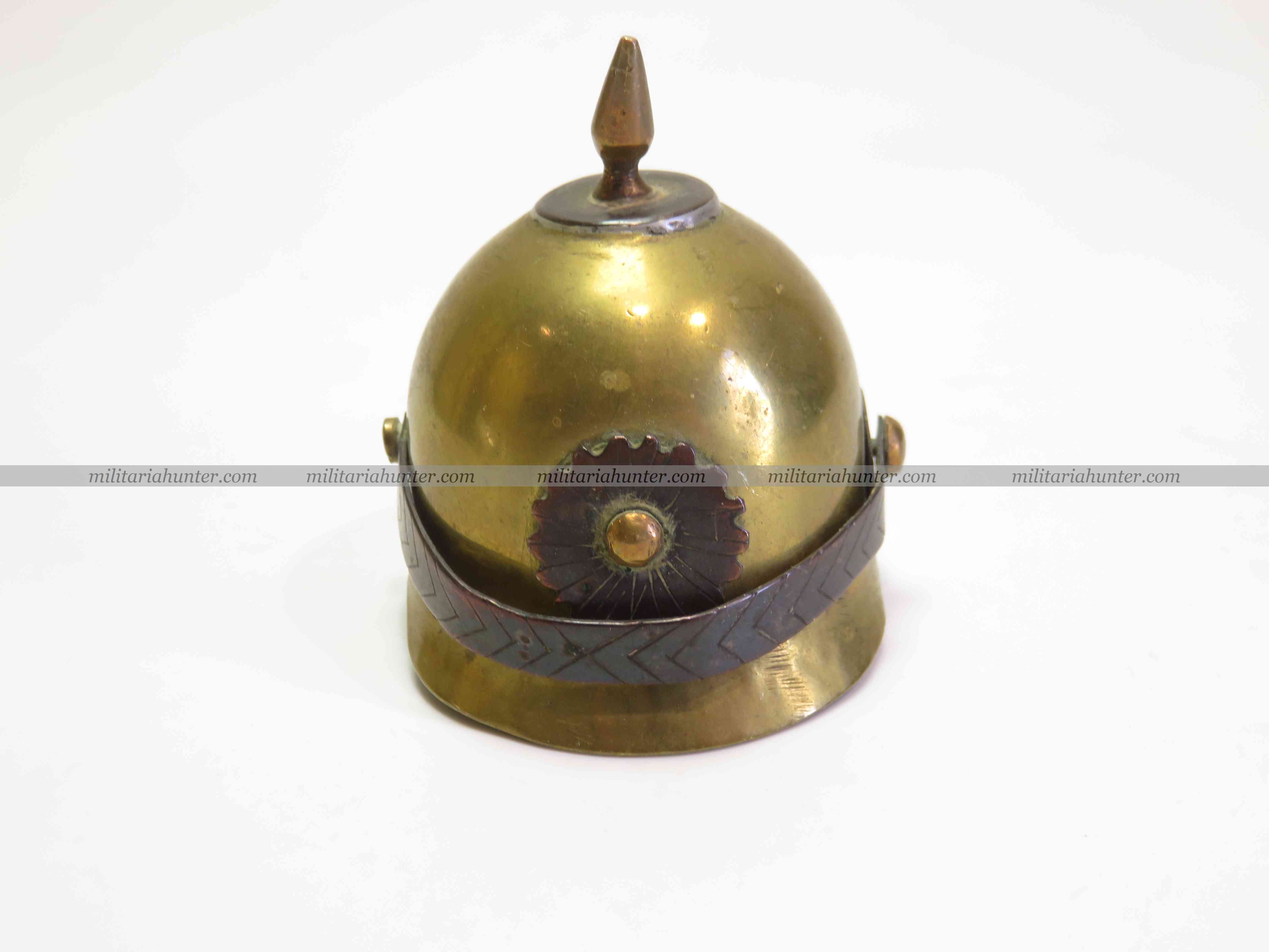 militaria : Casque à pointe artisanat de tranchée