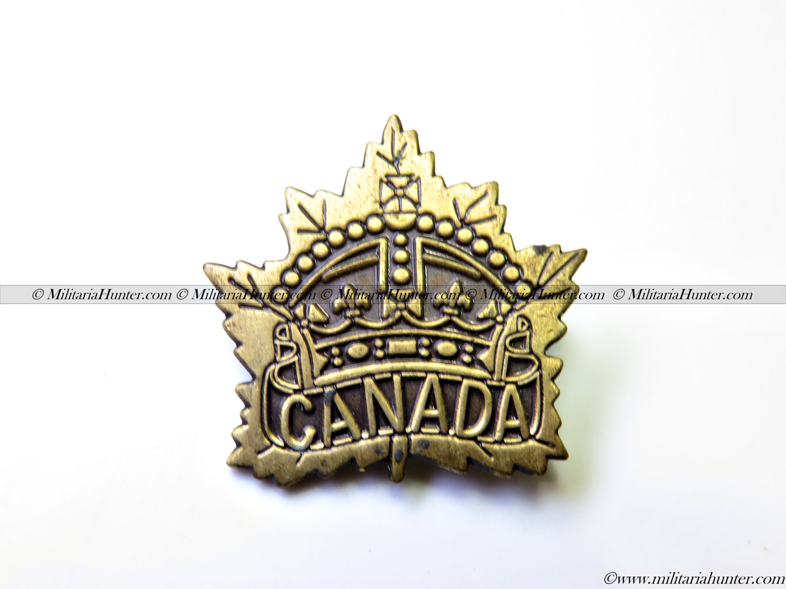 militaria : ww1 CEF brooch or collar badge